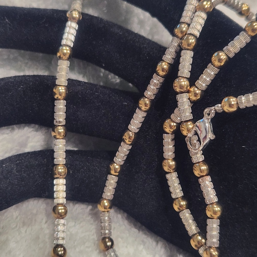 Napier Vintage Mixed Metal Beaded Necklace Gold Silver Tone 24 Inch Strand